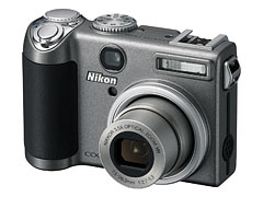 Nikon Coolpix P5000 серебрянный