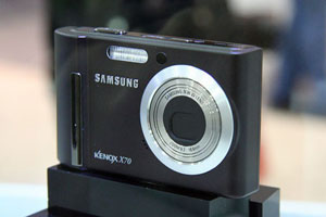 Samsung Kenox X70 -       